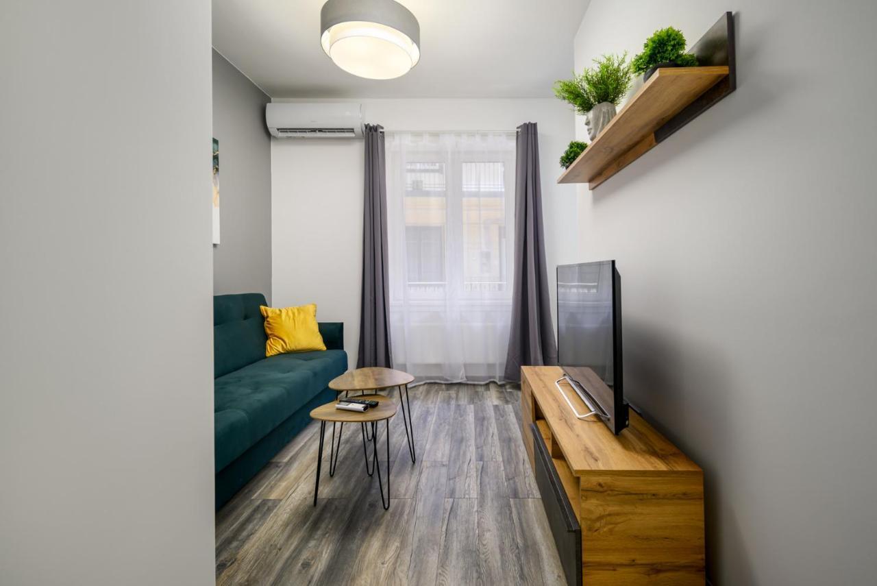 Golden Cage Premium Central Apartment بودابست المظهر الخارجي الصورة